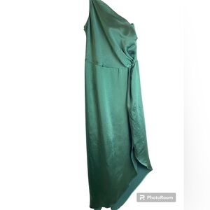 Anthropologie O.P.T Green Satin One Shoulder Midi green Dress LARGE